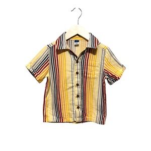 ⭐️ 5/$30 Old Navy Kids SS Button Shirt size 3T
